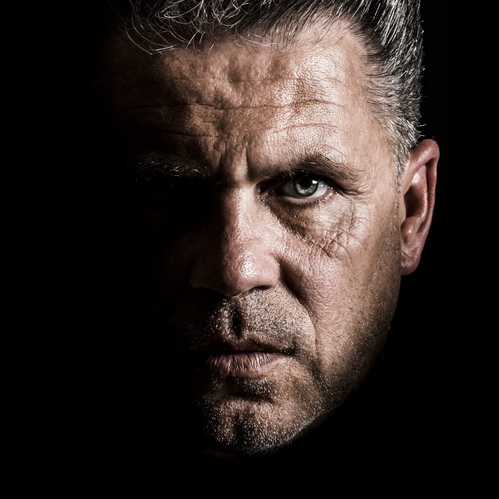 口臭が気になる男性におすすめの対策方法は？